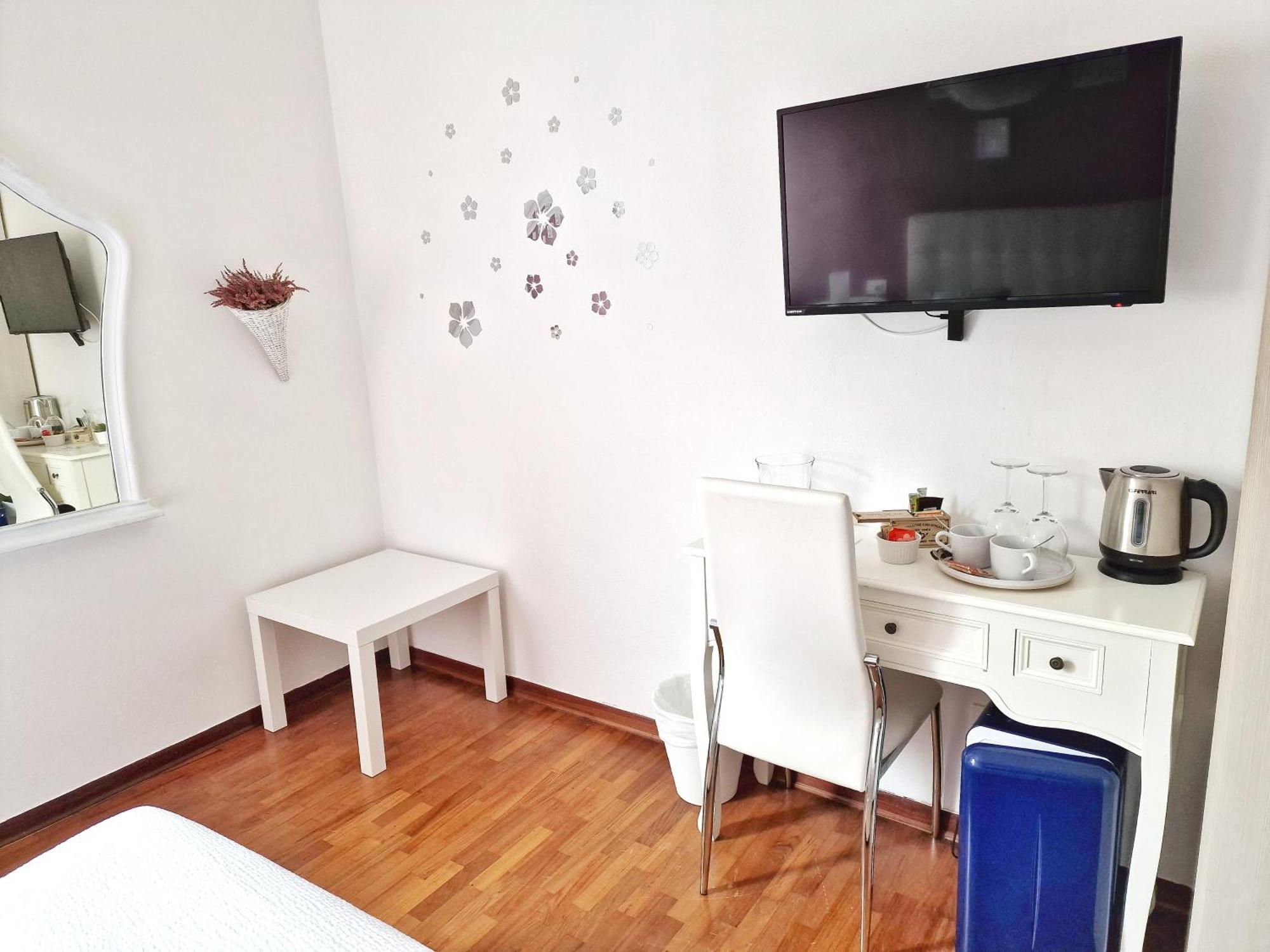 Le Giare B&B เลวานโต ภายนอก รูปภาพ